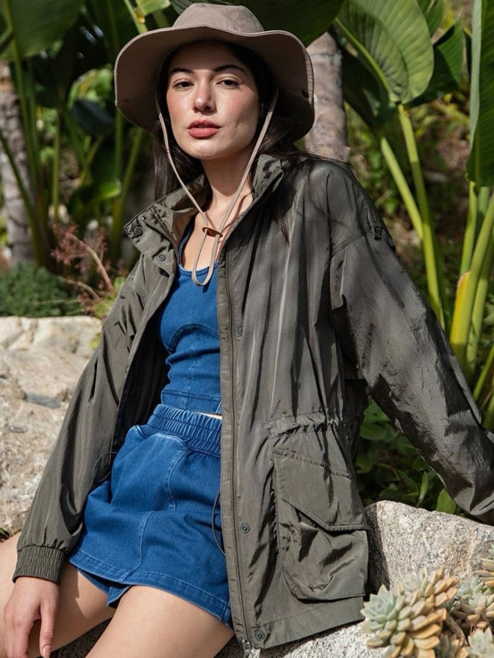 Lightweight Packable Lightweight Parachute Long Sleeve Jacket Size Small
